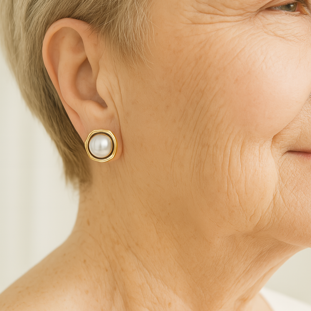 Elegante schwarze Perlenohrstecker