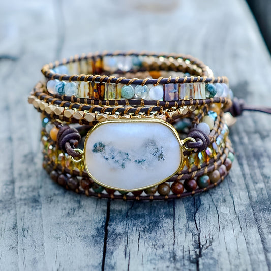 Wickelarmband “Göttin des Mondlichts“ aus Achat und Grünem Opal